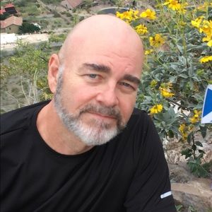 Meet your Posher, Casey